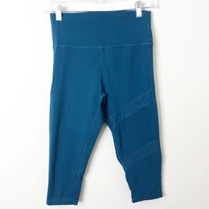 ZYIA Active Women's High Rise Blue Cropped Leggings w/Mesh Panels Size 8-10